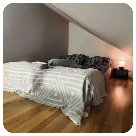 Apartament Escape *